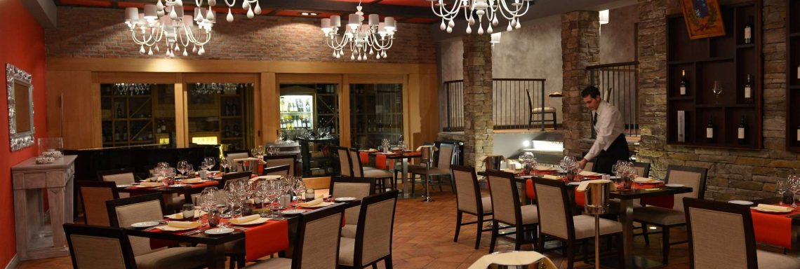 Club Med Pragelato Vialattea, en Italie - La Tana un des multiples restaurants offerts