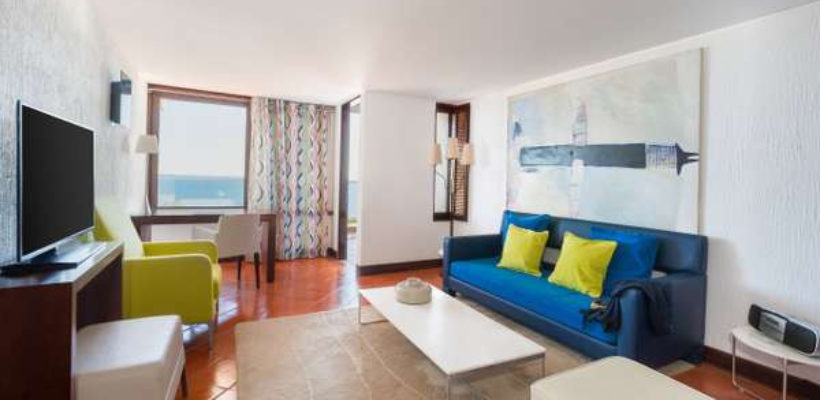 Club_Med_Cotes_Mediterraneennes_Da_Balaia_suite_room_1_7